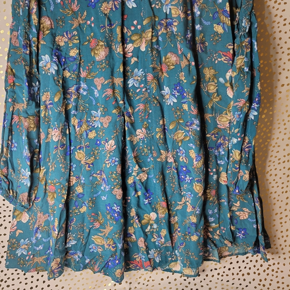 {3/$20} Umgee Floral Blouse in Teal and Multicolor - Picture 2 of 5